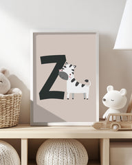 After Hover: Z wie Zebra, ABC Lernen, Kinderzimmer Wanddeko in Beige mit Buchstabe