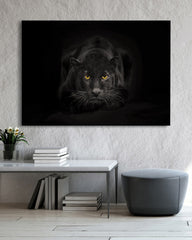 After Hover: Schwarzer Panther auf schwarzem Hintergrund