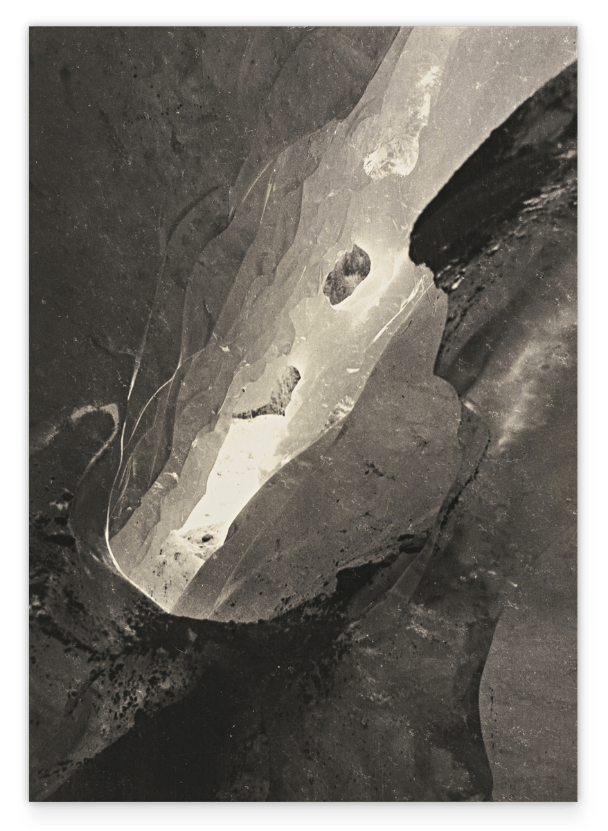 László Moholy Nagy - Schwarz-Weiß Fotografie - Felsen
