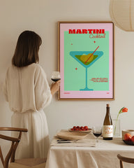 After Hover: Martini Cocktail im Glas mit Rezept