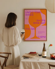 After Hover: Weinglas in Orange - Uncle Tom's Wines Shop & Bar
