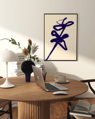 After Hover: Blue Flower Art II - Dezente Brushstroke-Blumen