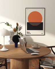 After Hover: Abstrakte Sonne - Puristische Formen im Bauhaus Stil