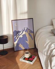After Hover: Mountain View - Berggipfel mit Mond & Schnee