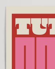 After Hover: Tutto Bene - A cheerful saying in pink