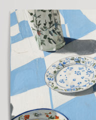 After Hover: Tapas Dream - Inviting plates on the tablecloth