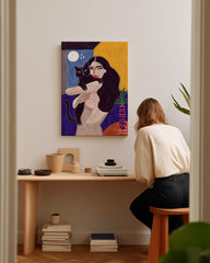 After Hover: Mysterious Cat Lady: Frau mit schwarzer Katze