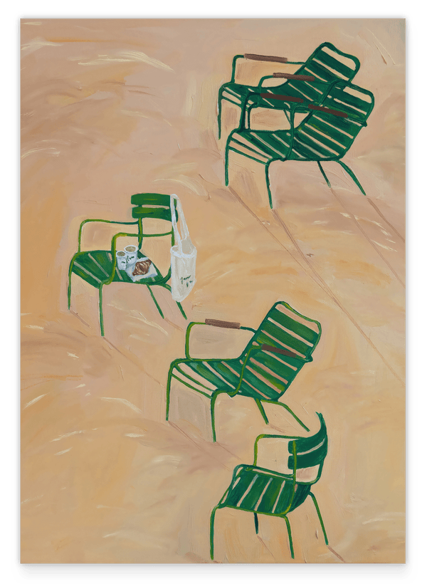 Croissant au Soleil: Café Chairs in Paris