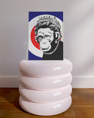 After Hover: Queen UK England, Street-Art Banksy Großbritannien - Moderner Kunstdruck - Wohnzimmer, Inneneinrichtung Deko